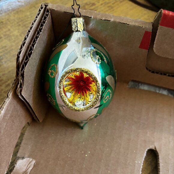 Old World Christmas ornament Triple Indent Reflector Green blown glass teardrop - Picture 1 of 2